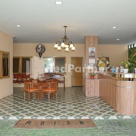 Adisa Homestay Near Saiful Anwar 玛琅 外观 照片