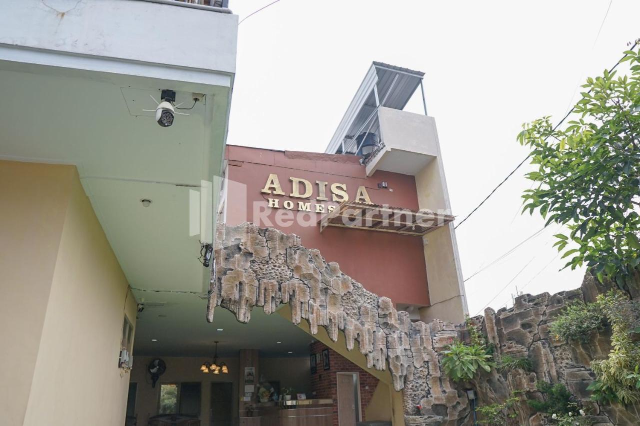 Adisa Homestay Near Saiful Anwar 玛琅 外观 照片