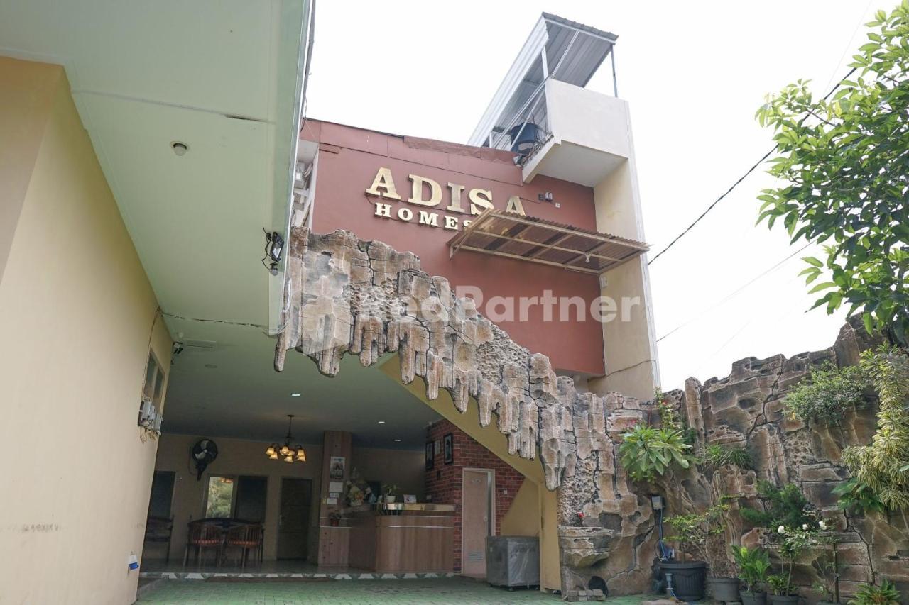 Adisa Homestay Near Saiful Anwar 玛琅 外观 照片